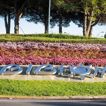 Spacious Flat Close To The بيبيوني