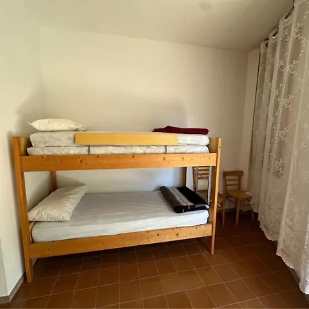 Apartment Spacious Flat Close To The Beach - Beahost