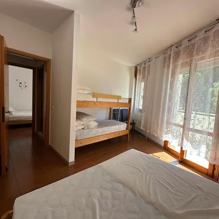Spacious Flat Close To The Beach - Beahost Apartment *