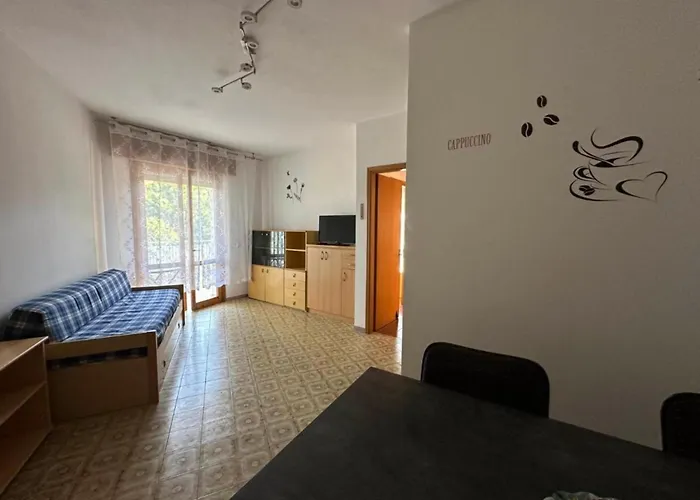 Spacious Flat Close To The Apartament